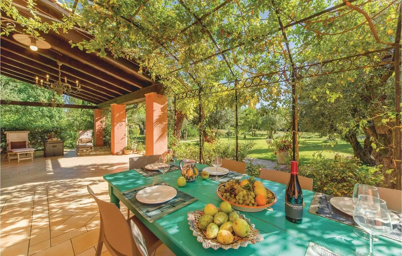 Stunning Home In Menfi Ag With Kitchen Porto Palo Italy